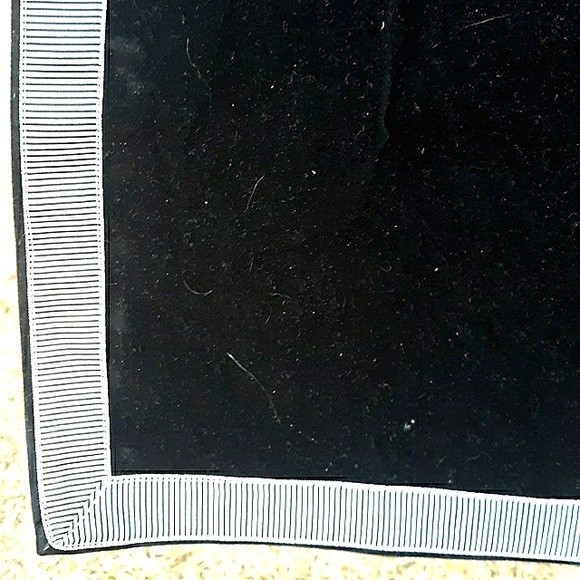 Sanders Classics Black Card Table Cover - Picture 6 of 6